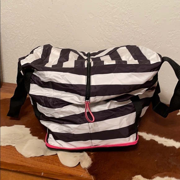 Victoria Secret Bag - Picture 3 of 6